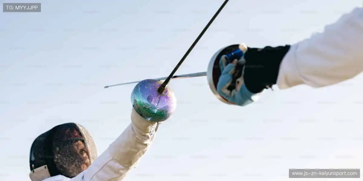 📱弹幕狂欢，实时互动！⚡️